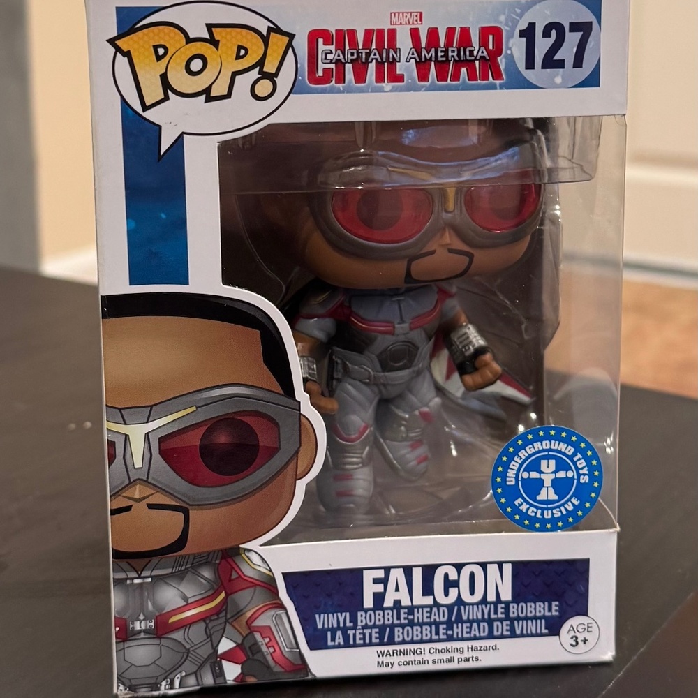Funko Pop Falcon